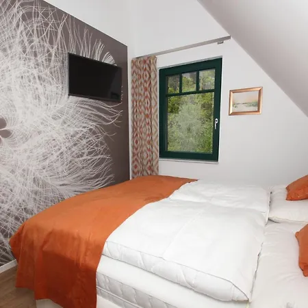 Seehund Haus - Terrasse, Garten, Sauna Klein Gelm