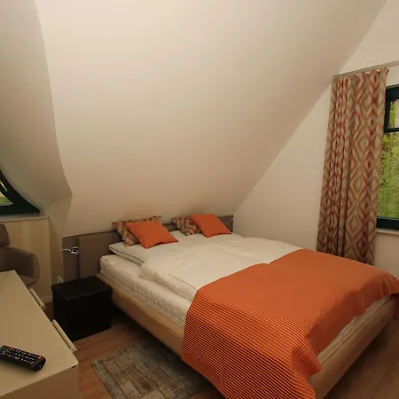 Seehund Haus - Terrasse, Garten, Sauna * Klein Gelm